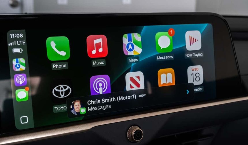 Apple CarPlay'de ChatGPT ve Gemini Kullanılabilecek